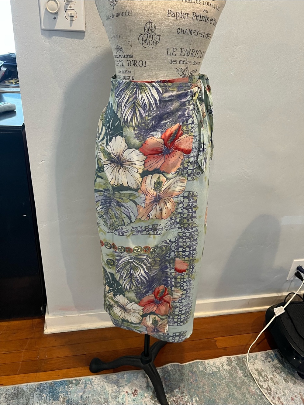 Jam’s World Skirt Size S